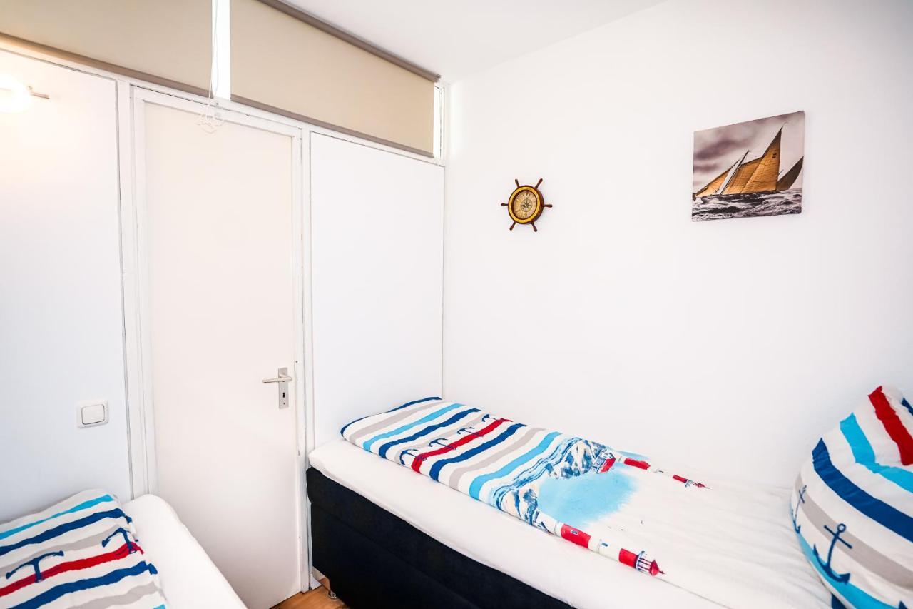 Fewo Poseidon, Ostsee-Familienurlaub Am Hansapark Mit Schwimmbad Apartment Sierksdorf Exterior photo